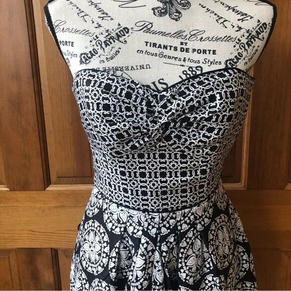 WHBM Silk Strapless Dress Size 0 - Picture 2 of 8